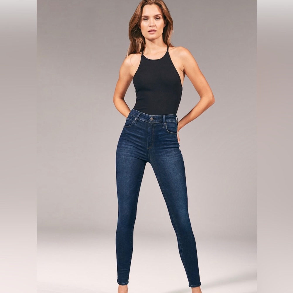 Abercrombie & Fitch High Rise Super Skinny Jean